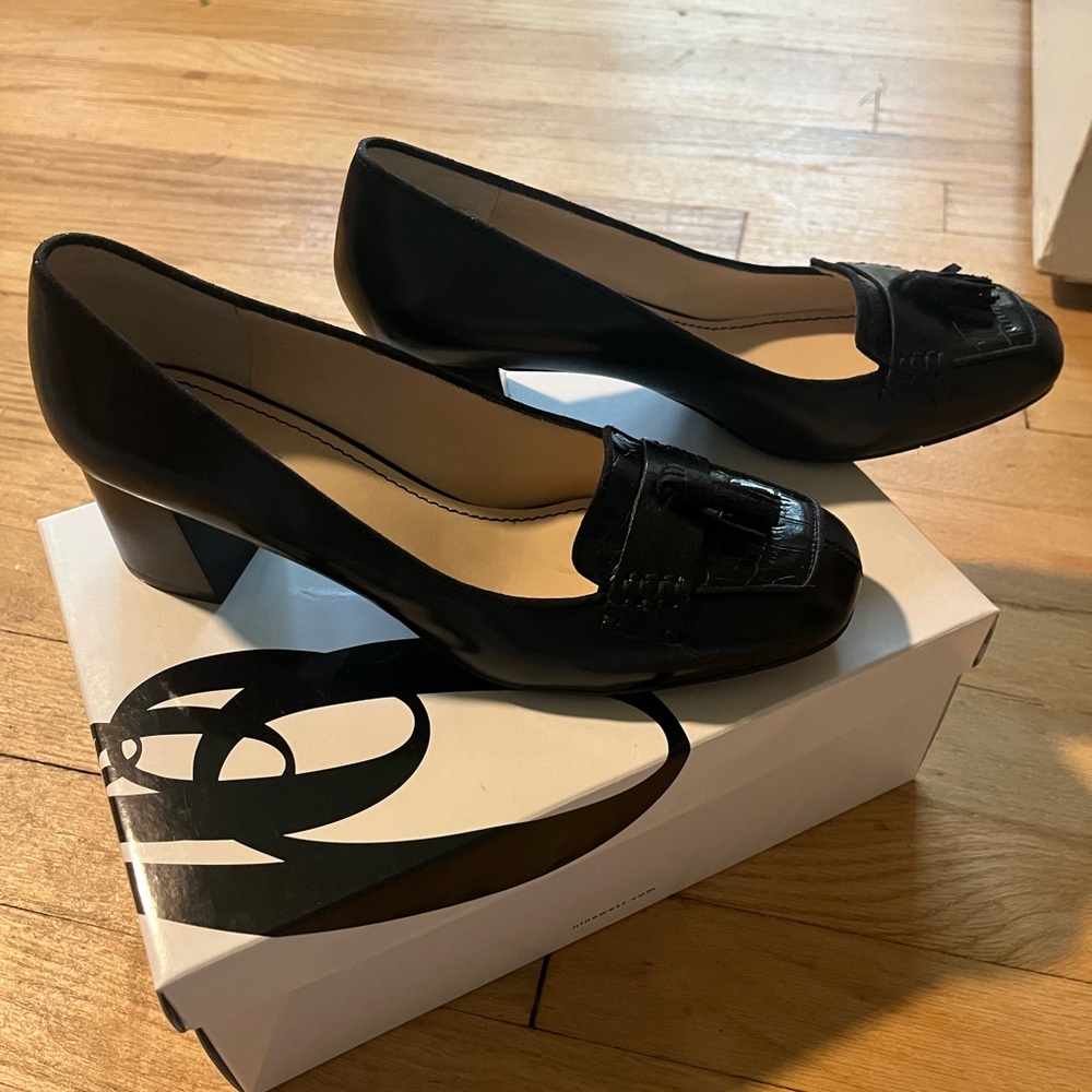 Nine West Black Block Heel Sleek Moccasin-Style Loafers